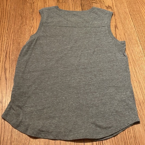 Vans tank - Picture 5 of 5